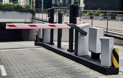 Private Residences & Compounds